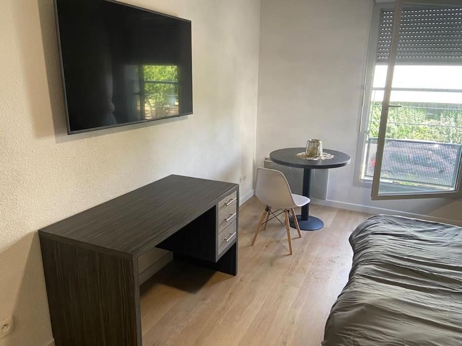 Aisme Appartement Toulouse Buitenkant foto