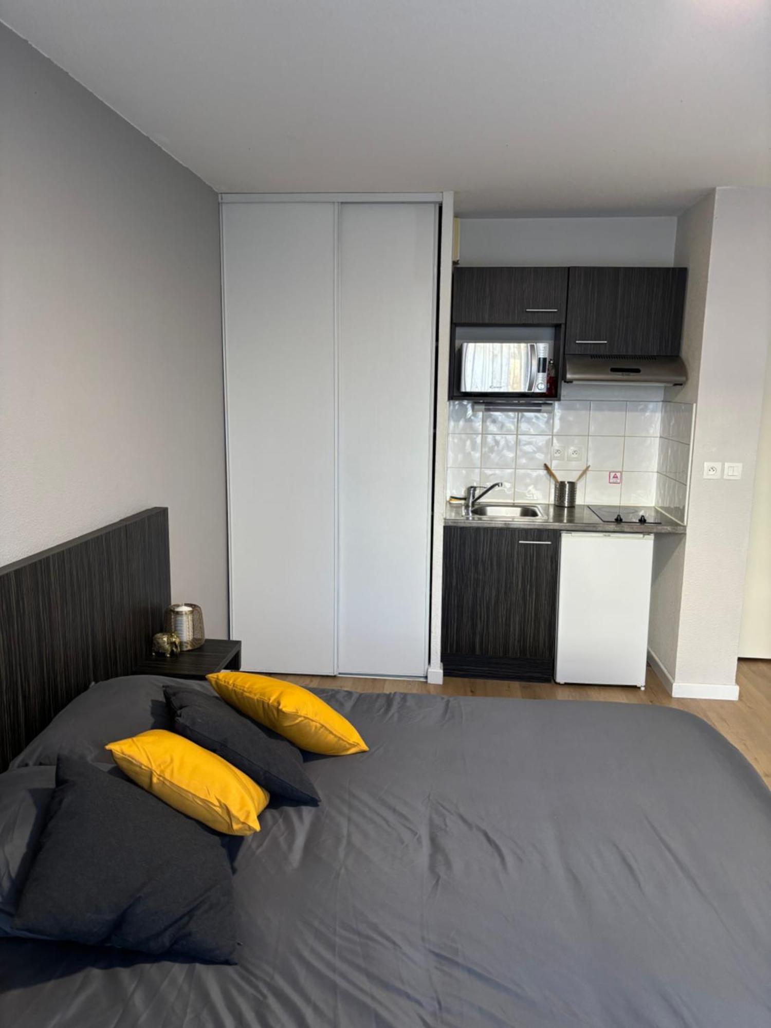 Aisme Appartement Toulouse Buitenkant foto
